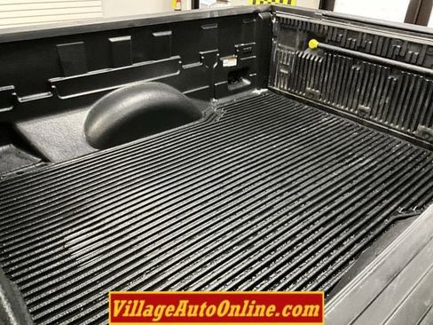 Used 2014 Ford F150 FX4 w/ Equipment Group 402A Luxury image 37