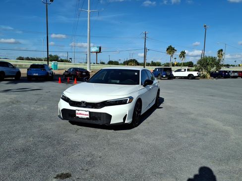 Certified 2026 Honda Civic Sport image 4