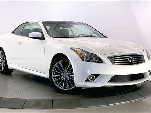 Used 2012 INFINITI G37 Convertible w/ Premium Pkg RWD image 1