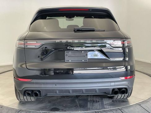 Certified 2023 Porsche Cayenne S Platinum AWD/4WD image 6