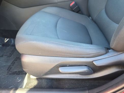 Used 2020 Toyota RAV4 LE image 38