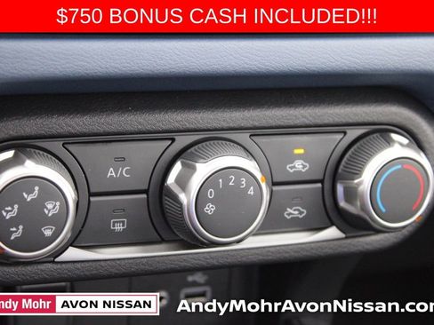 New 2025 Nissan Versa SV w/ Trunk Package image 22