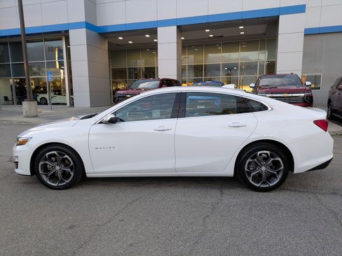Used 2023 Chevrolet Malibu LT image 8