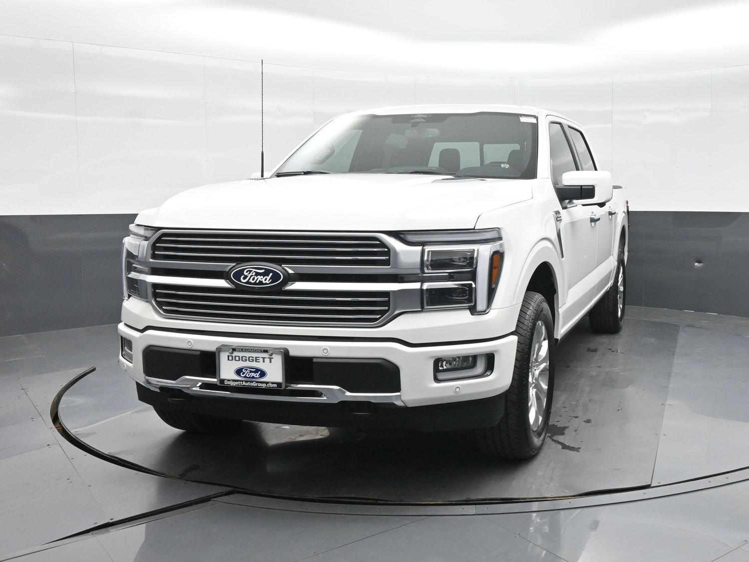 Certified 2026 Ford F150 Platinum w/ Equipment Group 701A Standard AWD/4WD image 17
