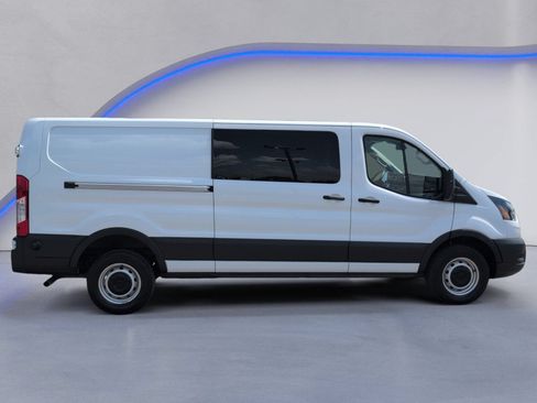 Used 2024 Ford Transit 150 Low Roof RWD image 10