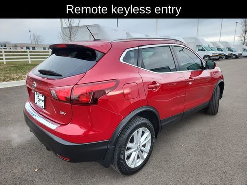 Used 2017 Nissan Rogue Sport SV image 10