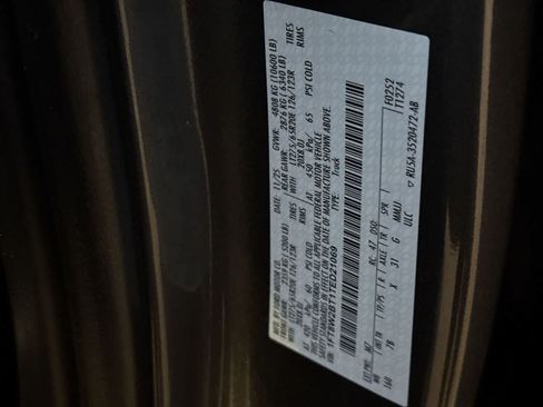 Used 2026 Ford F250 Platinum AWD/4WD image 42
