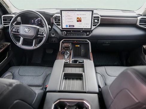 Used 2024 Toyota Tundra Limited w/ Power Package image 28