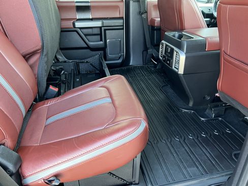 Used 2019 Ford F350 Platinum w/ Platinum Ultimate Package image 21