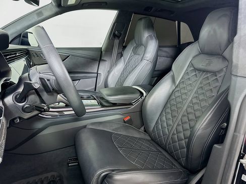 Used 2023 Audi SQ8 Prestige w/ Prestige Package AWD/4WD image 8
