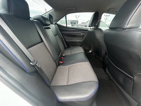 Used 2017 Toyota Corolla SE image 22