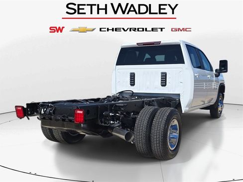 New 2026 Chevrolet Silverado 3500 LT w/ Convenience Package image 7