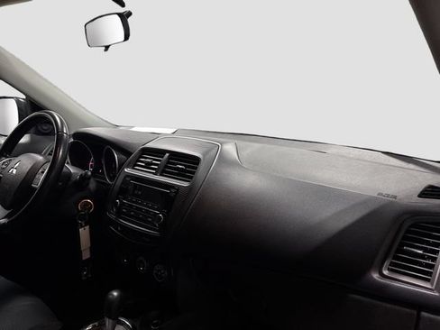 Used 2015 Mitsubishi Outlander Sport ES FWD image 18