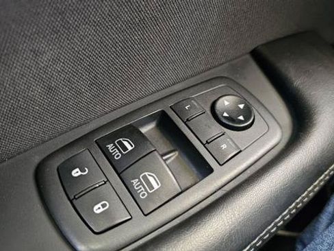 Used 2019 Dodge Challenger SXT RWD image 46