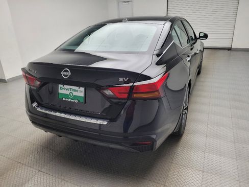 Used 2023 Nissan Altima 2.5 SV FWD image 7