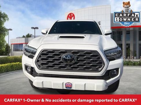 Used 2023 Toyota Tacoma TRD Sport image 2