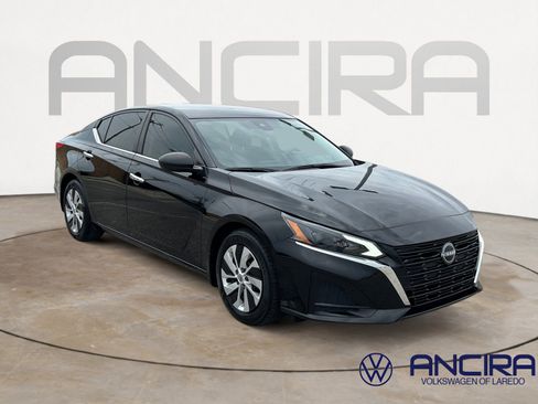 Used 2024 Nissan Altima 2.5 S FWD image 1