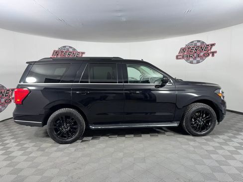 Used 2022 Ford Expedition XLT AWD/4WD image 10