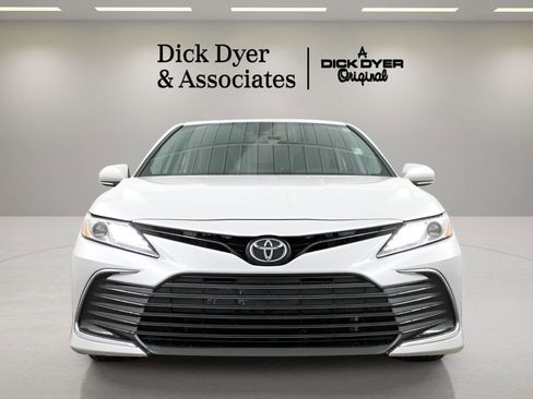 Used 2023 Toyota Camry XLE w/ Navigation Package FWD image 7