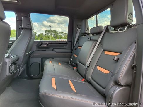 New 2026 GMC Sierra 2500 AT4 w/ AT4 Premium Plus Package image 10