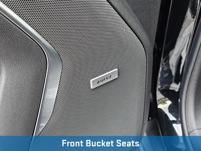 Used 2025 Chevrolet Tahoe Premier AWD/4WD image 31