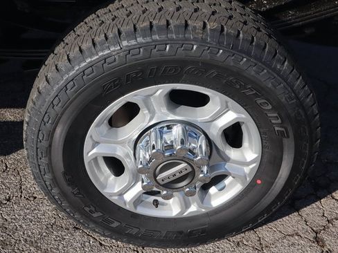 New 2026 Ford F350 XLT w/ FX4 Off-Road Package image 25