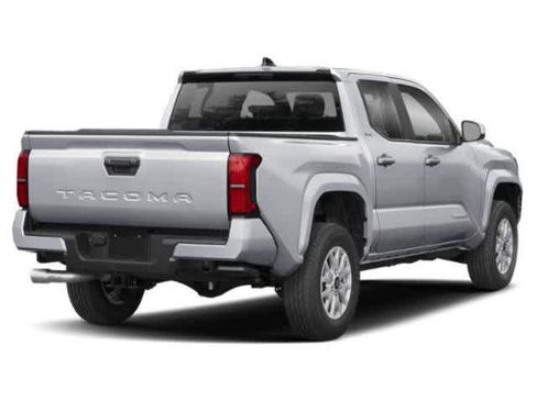 Used 2025 Toyota Tacoma SR5 RWD image 2