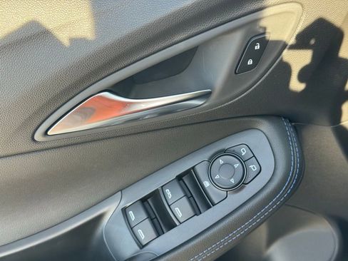 New 2026 Buick Encore GX Sport Touring image 18