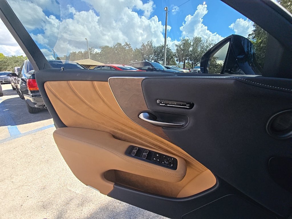 Certified 2024 Lexus LS 500 RWD image 24