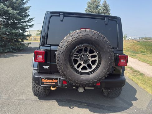 Used 2023 Jeep Wrangler Unlimited Rubicon 392 w/ Xtreme Recon 35" Tire Package image 9