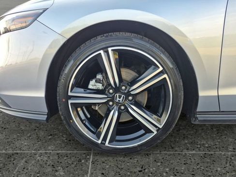 Used 2024 Honda Accord Sport image 16