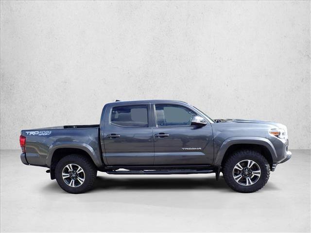 Certified 2018 Toyota Tacoma TRD Sport w/ Technology Package AWD/4WD image 5