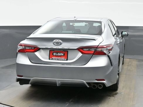 Used 2023 Toyota Camry SE image 5
