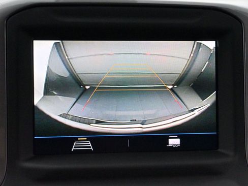 Used 2022 Chevrolet Silverado 1500 Custom w/ Safety Confidence Package image 22