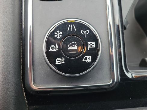 Used 2025 Nissan Pathfinder Rock Creek image 25