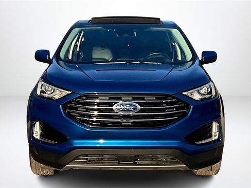 Used 2022 Ford Edge SEL w/ Convenience Package image 2