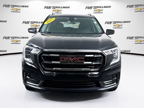 Used 2023 GMC Terrain AT4 w/ Infotainment Package II AWD/4WD image 2