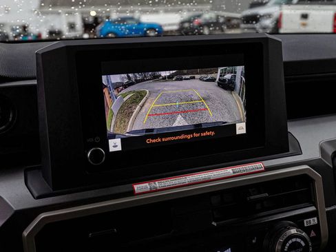 Used 2025 Toyota Tacoma SR5 image 20