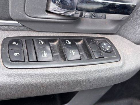 Used 2013 RAM 1500 Classic SLT RWD image 8
