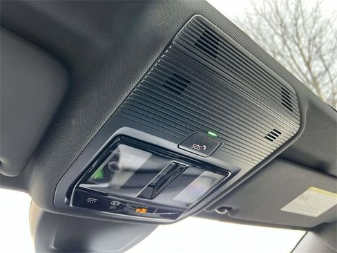 Certified 2023 Volkswagen GTI Autobahn image 32