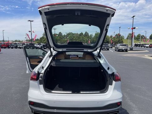 Used 2025 Audi A5 2.0T Premium Plus w/ Premium Plus AWD/4WD image 28