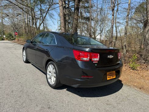 Used 2015 Chevrolet Malibu LT w/ Leather Package image 3