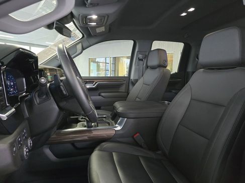 Used 2024 Chevrolet Silverado 1500 RST w/ Redline Edition image 24