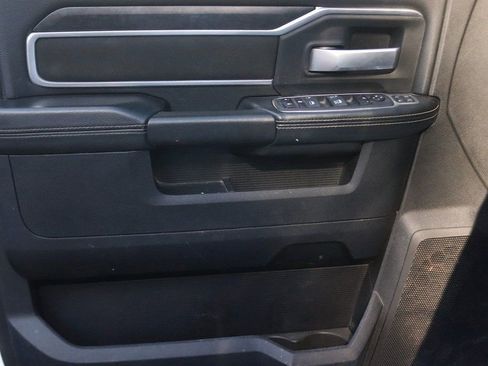 Used 2024 RAM 3500 Big Horn image 12