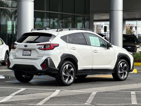 Certified 2025 Subaru Crosstrek 2.5i Limited w/ Crosstrek Mirror Package image 4