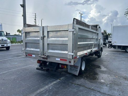 Used 2024 Isuzu NPR RWD image 9