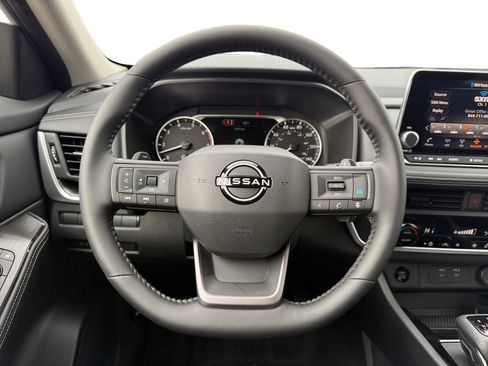 New 2026 Nissan Rogue SV image 12