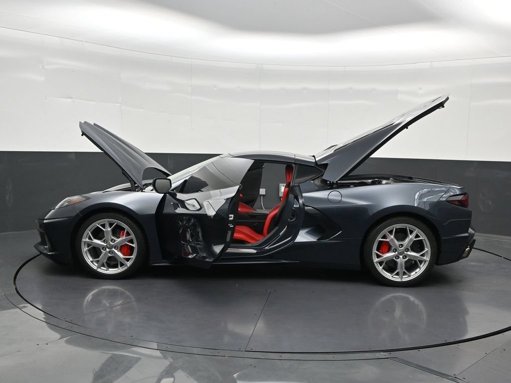 Used 2021 Chevrolet Corvette Stingray Preferred Cpe w/ 2LT RWD image 33