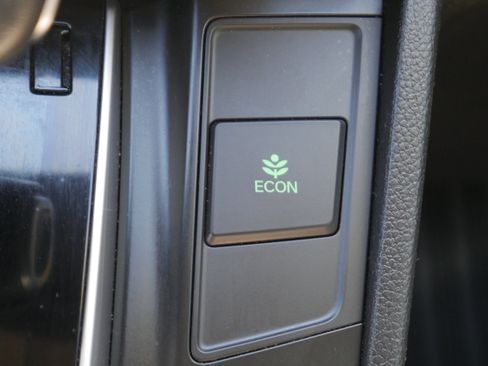 Used 2019 Honda CR-V Touring image 23