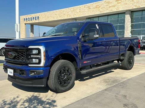 New 2026 Ford F250 Lariat w/ Black Appearance Package image 35